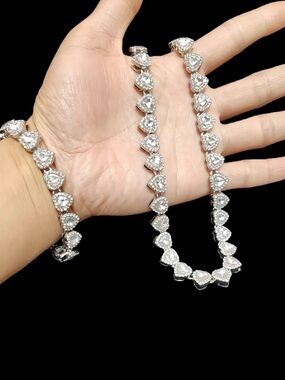 Luxury Heart Tennis Necklace and Bracelet Set - White Gold Tone